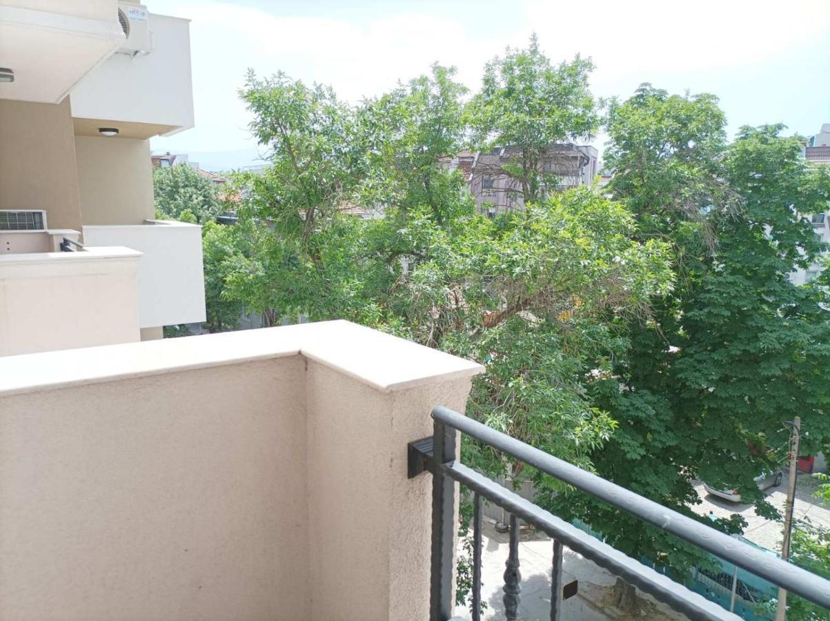 One Bedroom Apartment 5 - Restaurant Stadium Plovdiv Kültér fotó