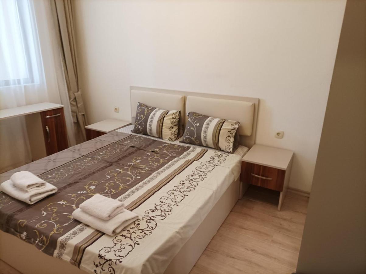 One Bedroom Apartment 5 - Restaurant Stadium Plovdiv Kültér fotó