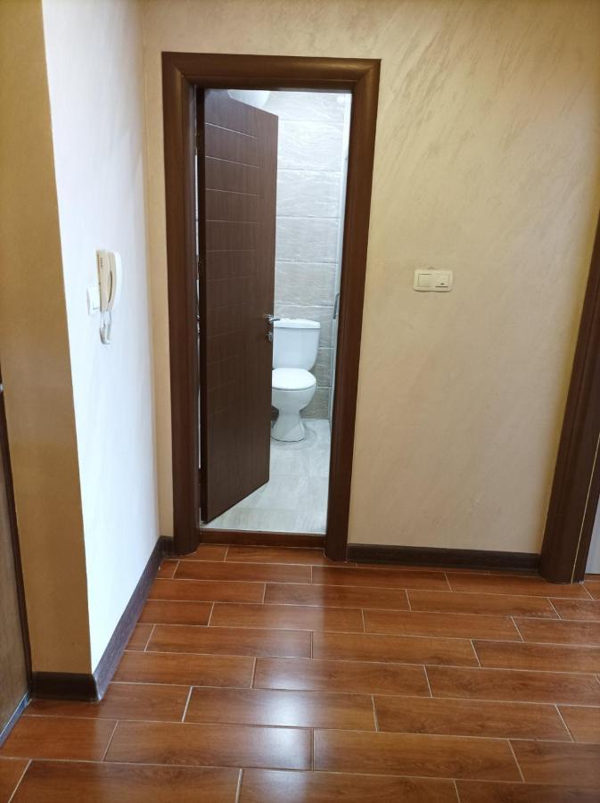 One Bedroom Apartment 5 - Restaurant Stadium Plovdiv Kültér fotó