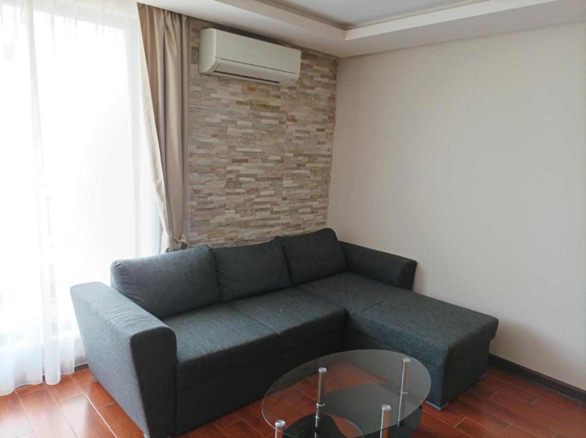 One Bedroom Apartment 5 - Restaurant Stadium Plovdiv Kültér fotó